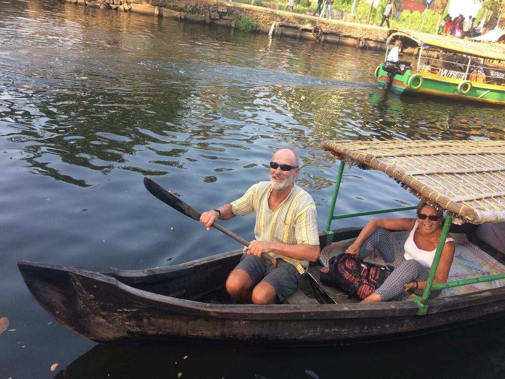 Thoms Beach Homestay Alappuzha 外观 照片
